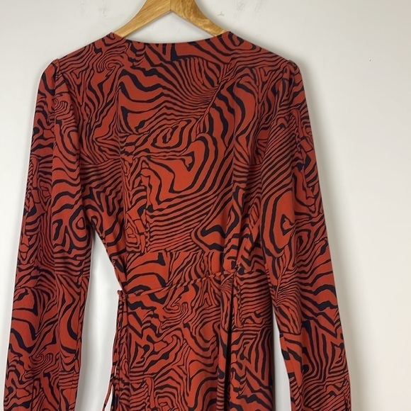 ModCloth wrap dress rust colour size small - Picture 6 of 9